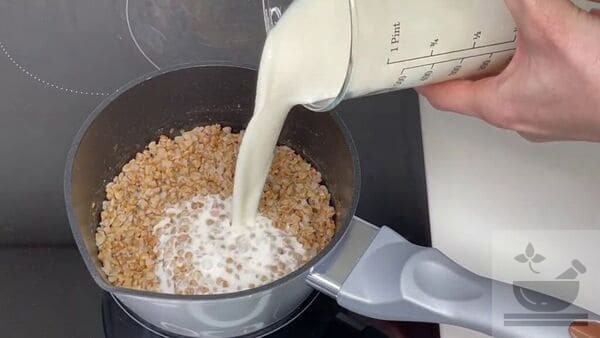 Как варить гречку на молоке